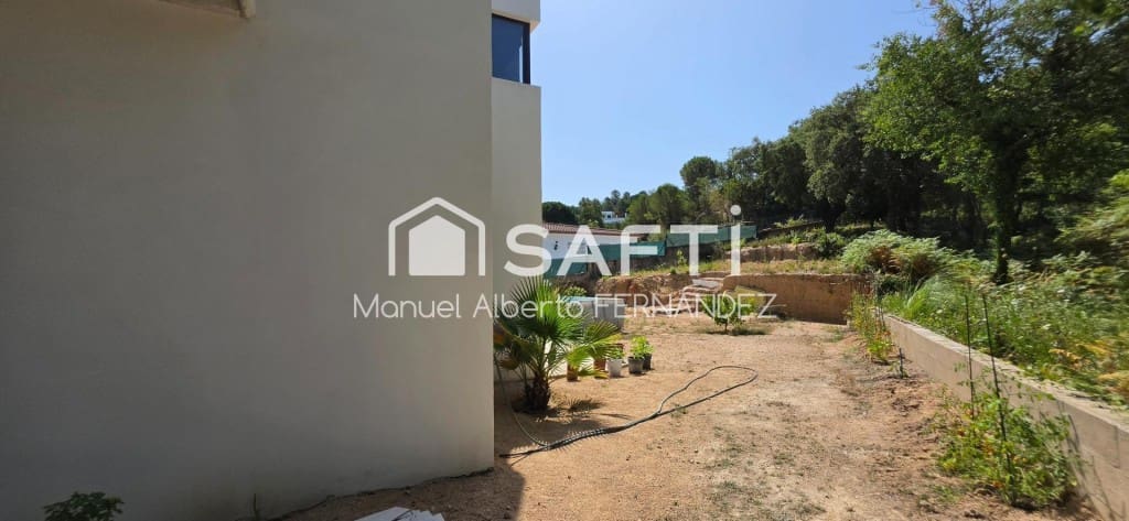 3 sovrum Villa till salu i Lloret de Mar med garage - 330 000 € (Ref: 9964985)