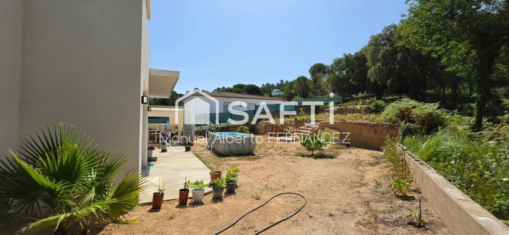 3 sovrum Villa till salu i Lloret de Mar med garage - 330 000 € (Ref: 9964985)