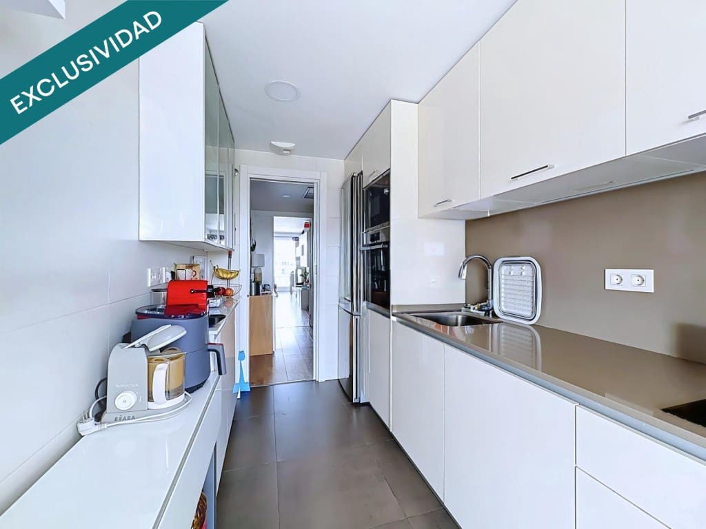 3 bedroom Penthouse for sale in Alcala de Henares with pool garage - € 550,000 (Ref: 9964986)