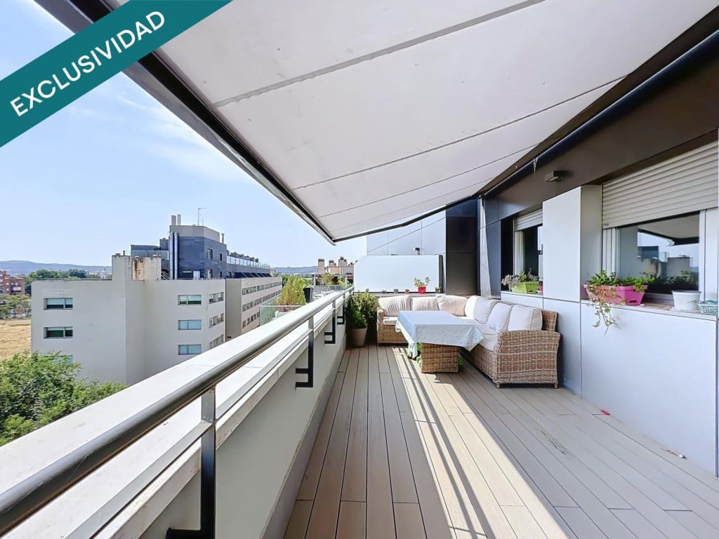 3 bedroom Penthouse for sale in Alcala de Henares with pool garage - € 550,000 (Ref: 9964986)