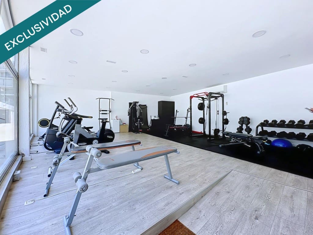 3 bedroom Penthouse for sale in Alcala de Henares with pool garage - € 550,000 (Ref: 9964986)
