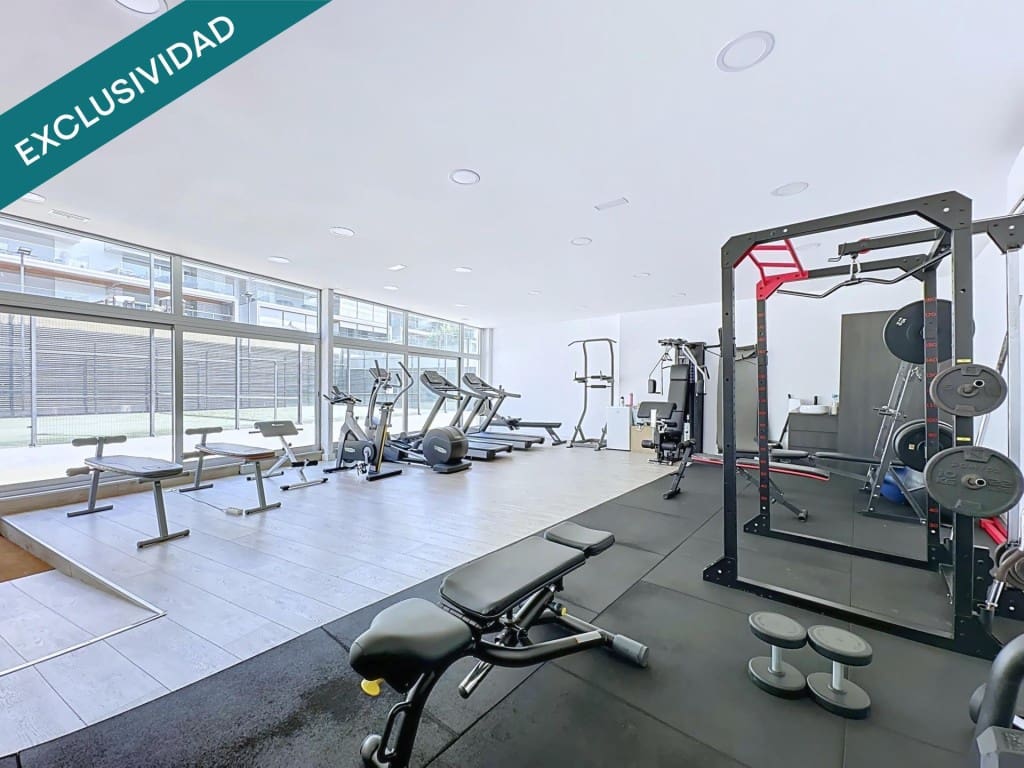 3 bedroom Penthouse for sale in Alcala de Henares with pool garage - € 550,000 (Ref: 9964986)