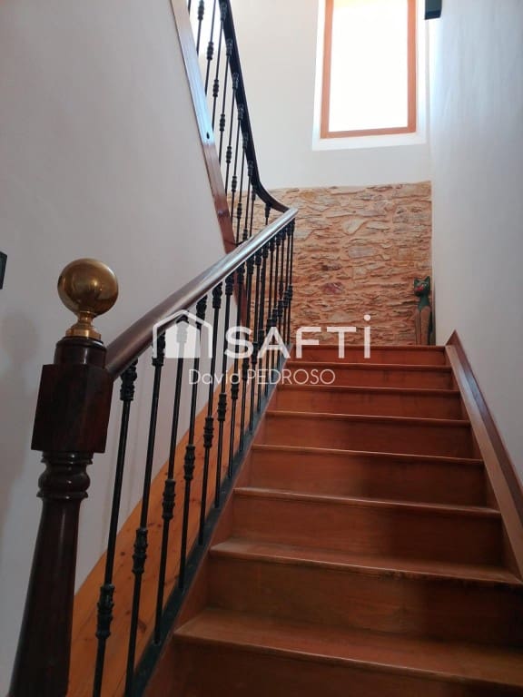 4 soverom Villa til salgs i Santa Maria de Ordas med garasje - € 294 700 (Ref: 9964988)