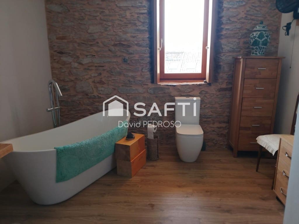 4 soverom Villa til salgs i Santa Maria de Ordas med garasje - € 294 700 (Ref: 9964988)
