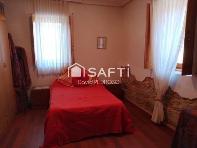 4 soverom Villa til salgs i Santa María de Ordás med garasje - € 294 700 (Ref: 9964988)