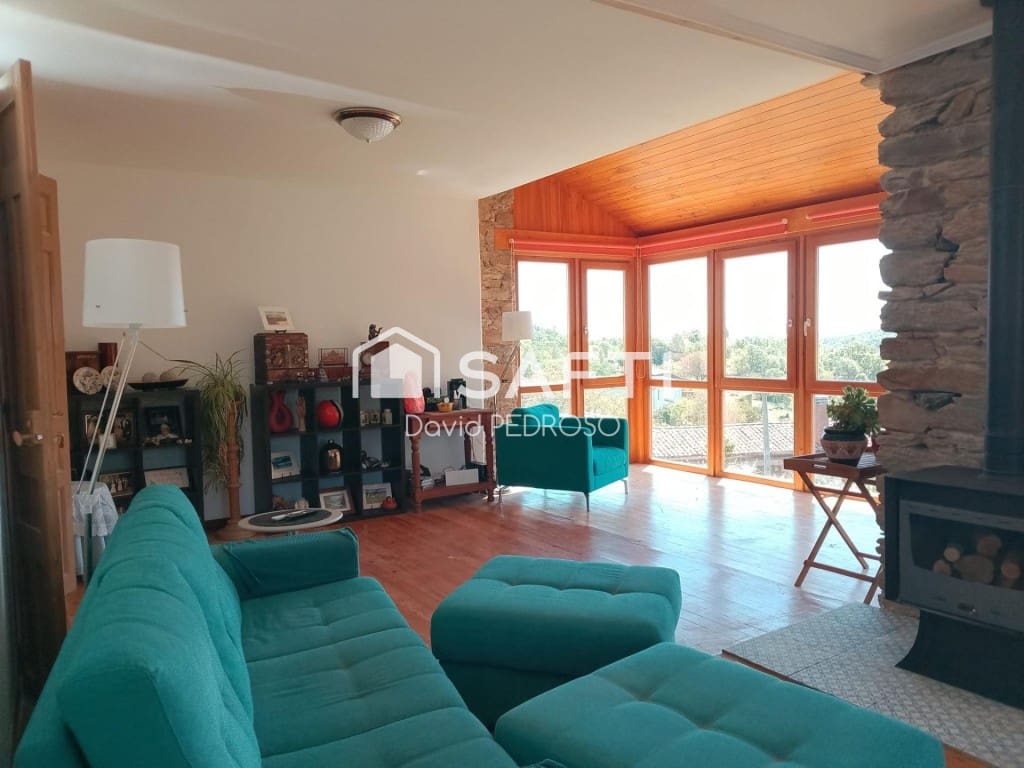 4 soverom Villa til salgs i Santa Maria de Ordas med garasje - € 294 700 (Ref: 9964988)