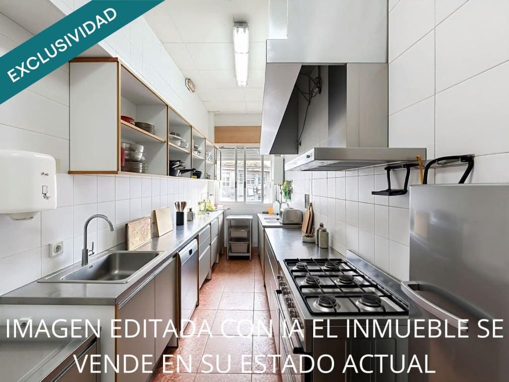 Erhverv til salg i Santiago de Compostela - € 150.000 (Ref: 9966341)