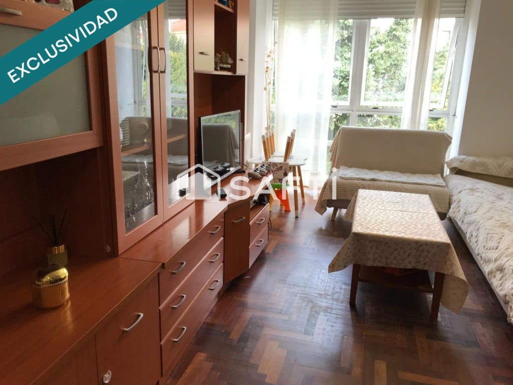 3 bedroom Apartment for sale in Santiago de Compostela - € 250,000 (Ref: 9966342)