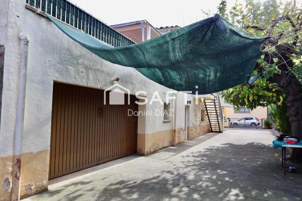 5 quarto Quinta/Casa Rural para venda em Macanet de la Selva com garagem - 320 000 € (Ref: 9966343)
