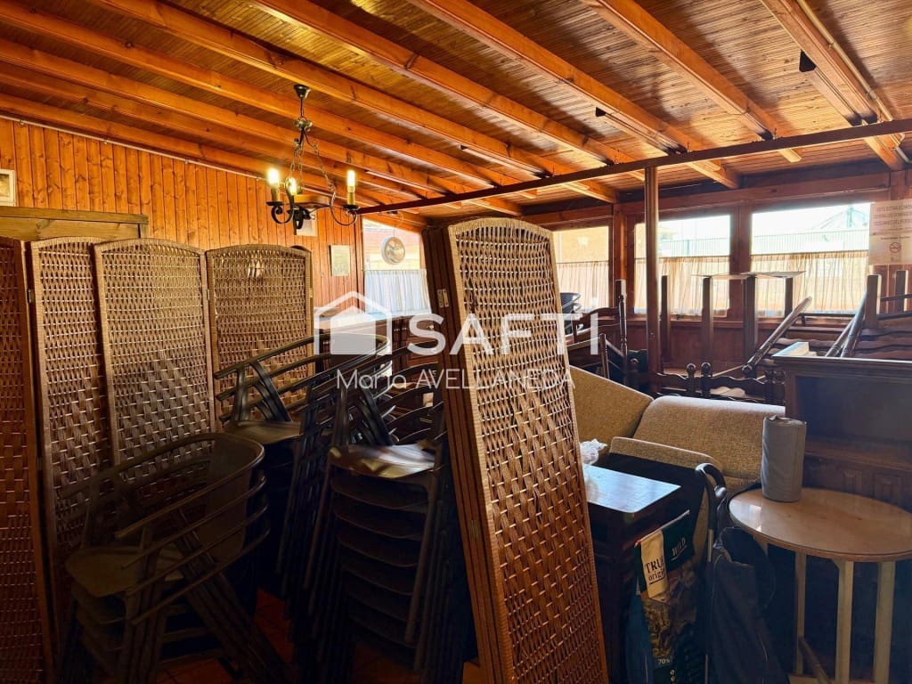 Komercyjne na sprzedaż w Valencia de Don Juan - 270 000 € (Ref: 9966344)