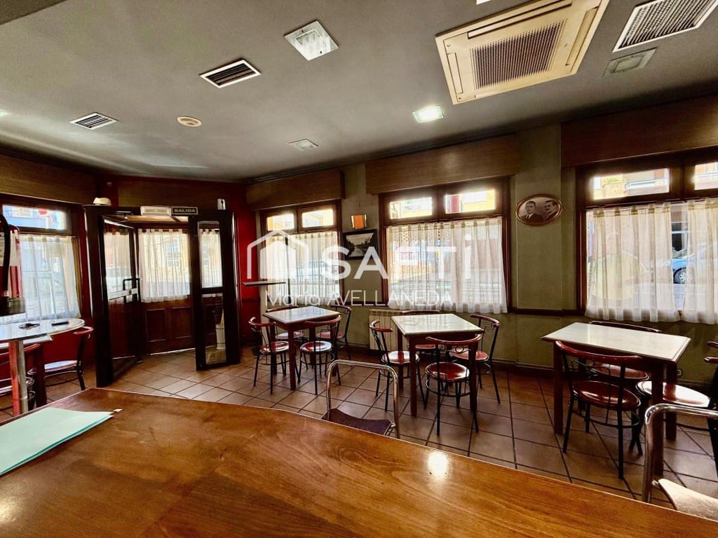 Gewerbe zu vermieten in Valencia de Don Juan - 500 € (Ref: 9966346)