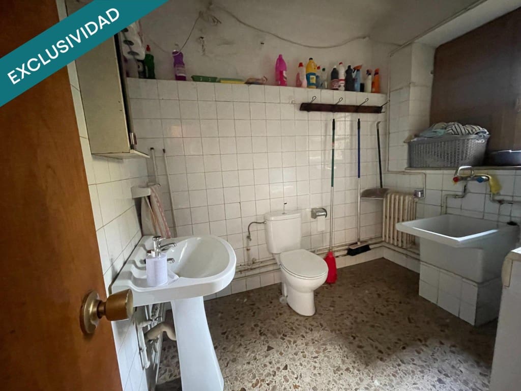 4 soveværelse Rækkehus til salg i Paramo del Sil - € 30.000 (Ref: 9966351)