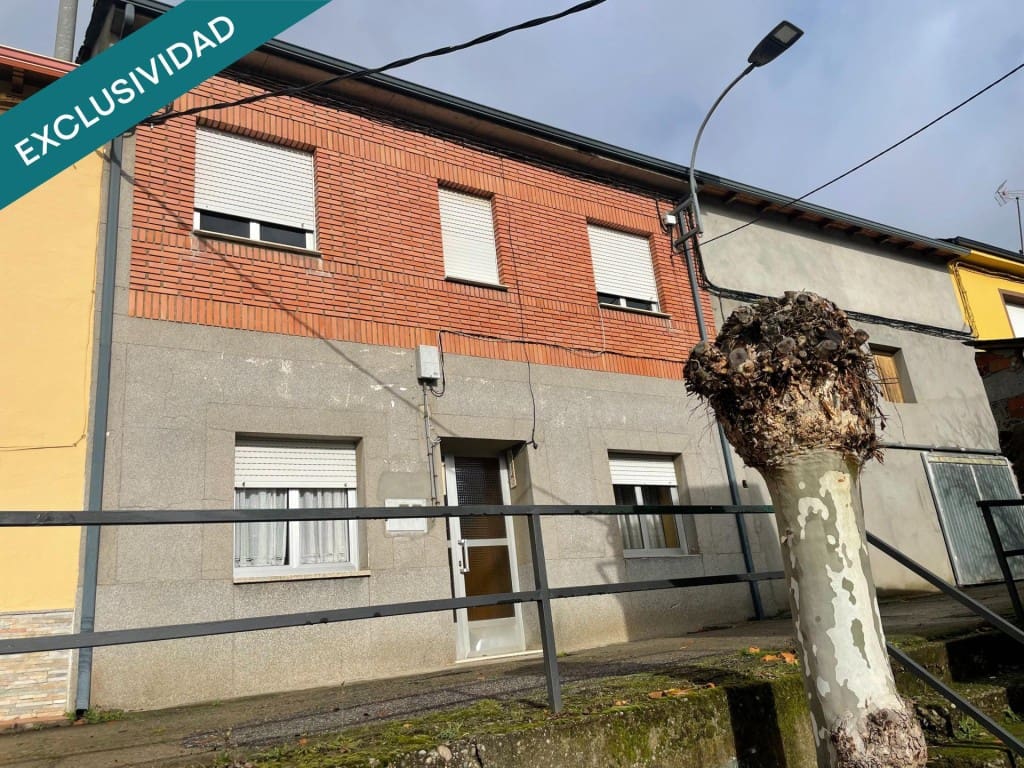 4 soveværelse Rækkehus til salg i Paramo del Sil - € 30.000 (Ref: 9966351)