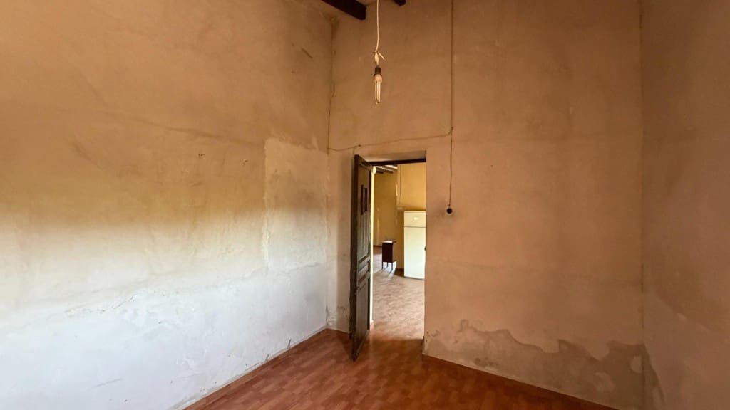 5 soveværelse Finca/Landehus til salg i La Romana med garage - € 149.000 (Ref: 9966352)