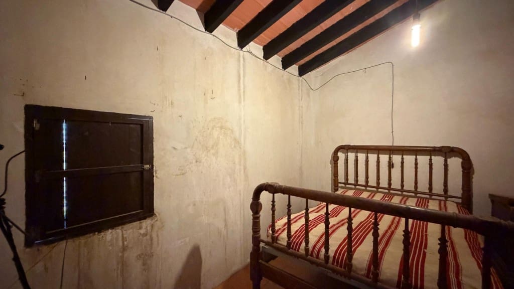 5 soveværelse Finca/Landehus til salg i La Romana med garage - € 149.000 (Ref: 9966352)