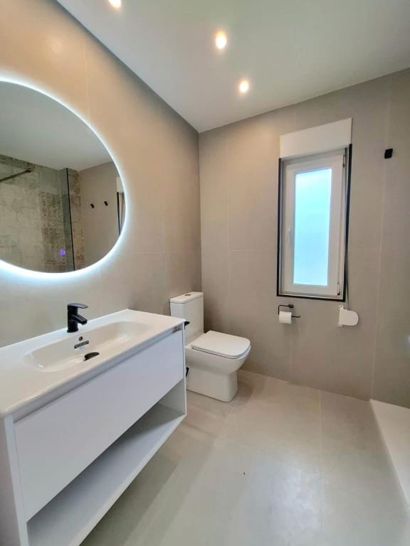 5 soveværelse Villa til salg i Oropesa  - € 269.000 (Ref: 9966353)