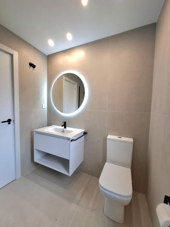5 soveværelse Villa til salg i Oropesa  - € 269.000 (Ref: 9966353)