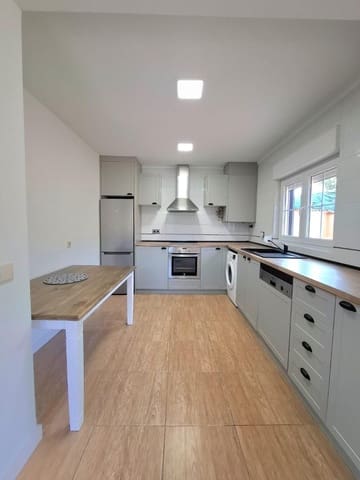 5 soveværelse Villa til salg i Oropesa  - € 269.000 (Ref: 9966353)