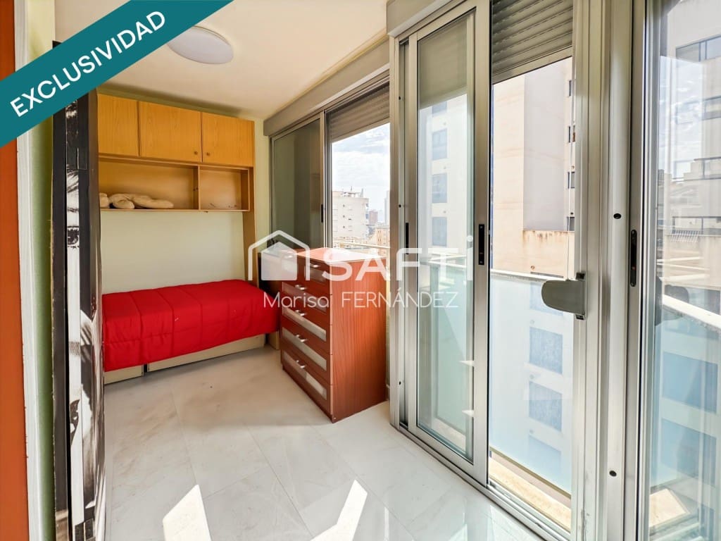 1 bedroom Apartment for sale in La Villajoyosa / Vila Joiosa with pool - € 185,000 (Ref: 9966354)
