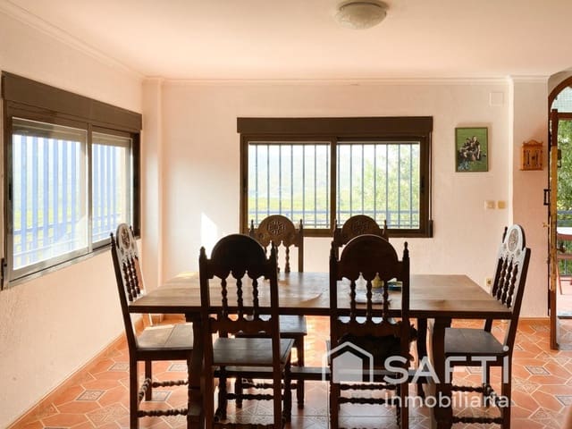 5 bedroom Finca/Country House for sale in Yátova - € 280,000 (Ref: 9970316)