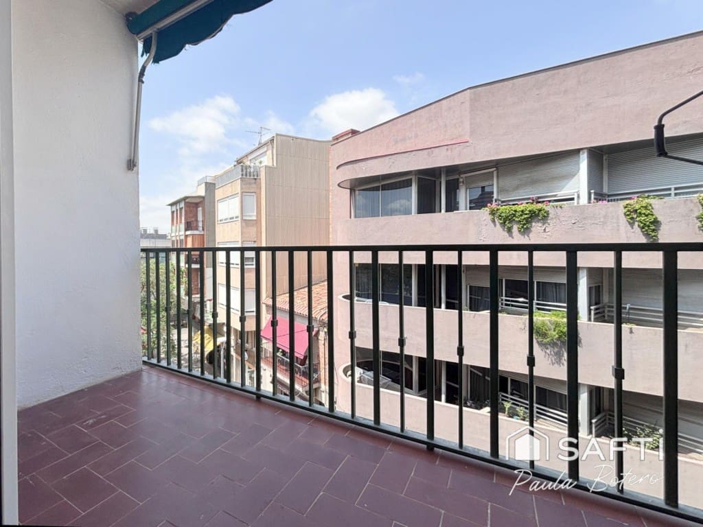 3 bedroom Apartment for sale in Vilafranca del Penedes - € 230,000 (Ref: 9970317)