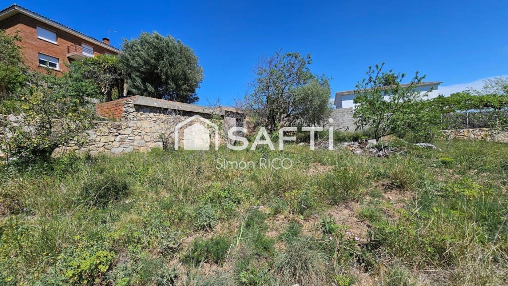 Building Plot for sale in Fontpineda - € 168,000 (Ref: 9973029)