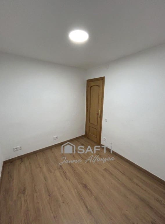 3 bedroom Apartment for sale in Viladecans - € 265,900 (Ref: 9973035)