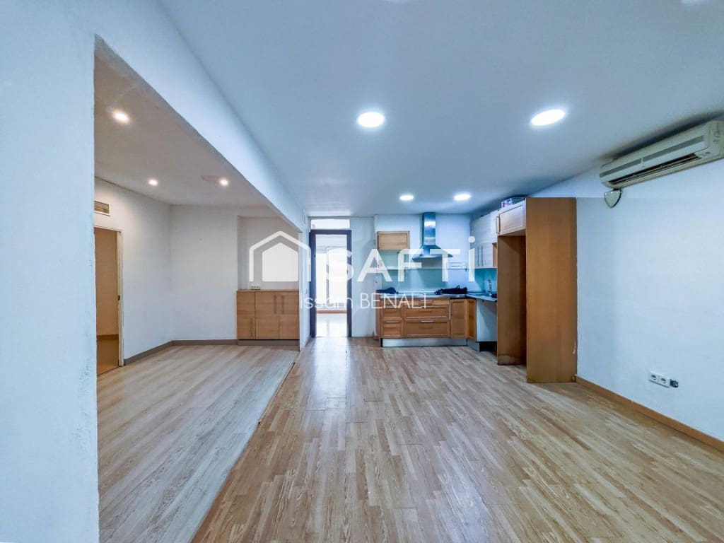 3 sypialnia Apartament na sprzedaż w Miasto Barcelona - 230 000 € (Ref: 9973036)