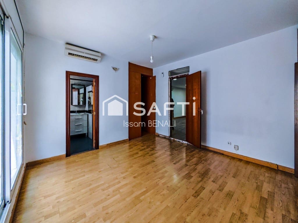 3 sypialnia Apartament na sprzedaż w Miasto Barcelona - 230 000 € (Ref: 9973036)