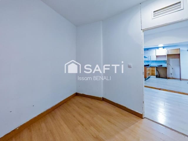 2 soveværelse Lejlighed til salg i Vilapicina i La Torre Llobeta, Barcelona by - € 230.000 (Ref: 9973036)