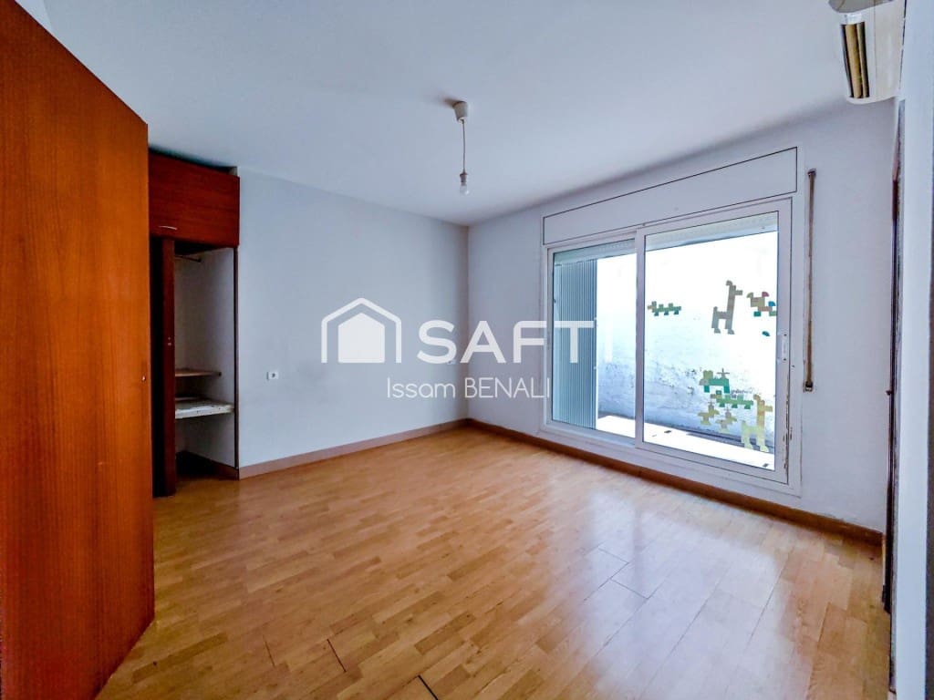 3 sypialnia Apartament na sprzedaż w Miasto Barcelona - 230 000 € (Ref: 9973036)