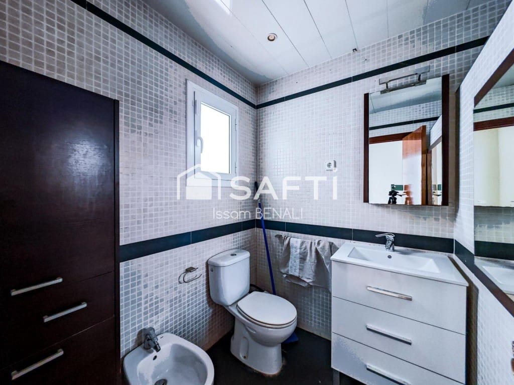 3 sypialnia Apartament na sprzedaż w Miasto Barcelona - 230 000 € (Ref: 9973036)