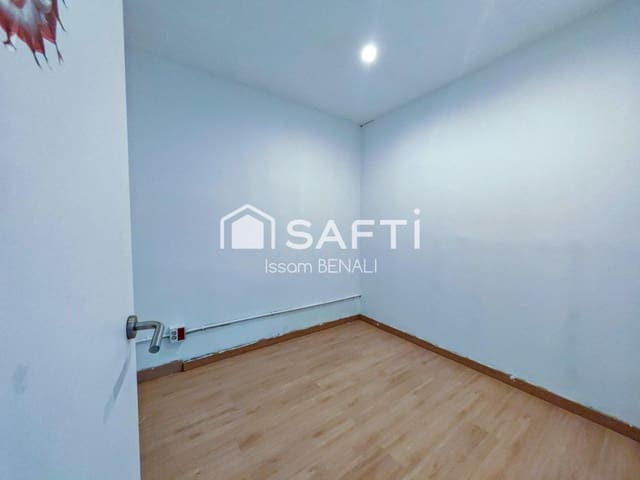 2 soveværelse Lejlighed til salg i Vilapicina i La Torre Llobeta, Barcelona by - € 230.000 (Ref: 9973036)
