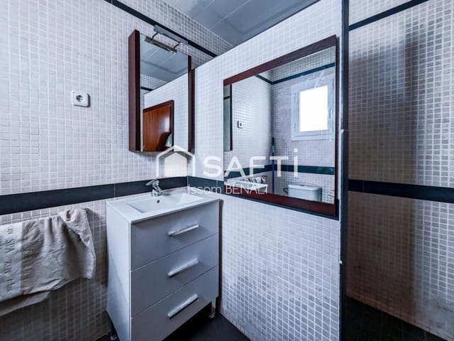 2 soveværelse Lejlighed til salg i Vilapicina i La Torre Llobeta, Barcelona by - € 230.000 (Ref: 9973036)