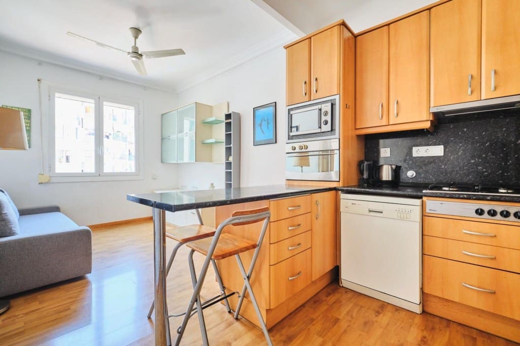 2 soverom Leilighet til salgs i Barcelona by - € 380 000 (Ref: 9975026)