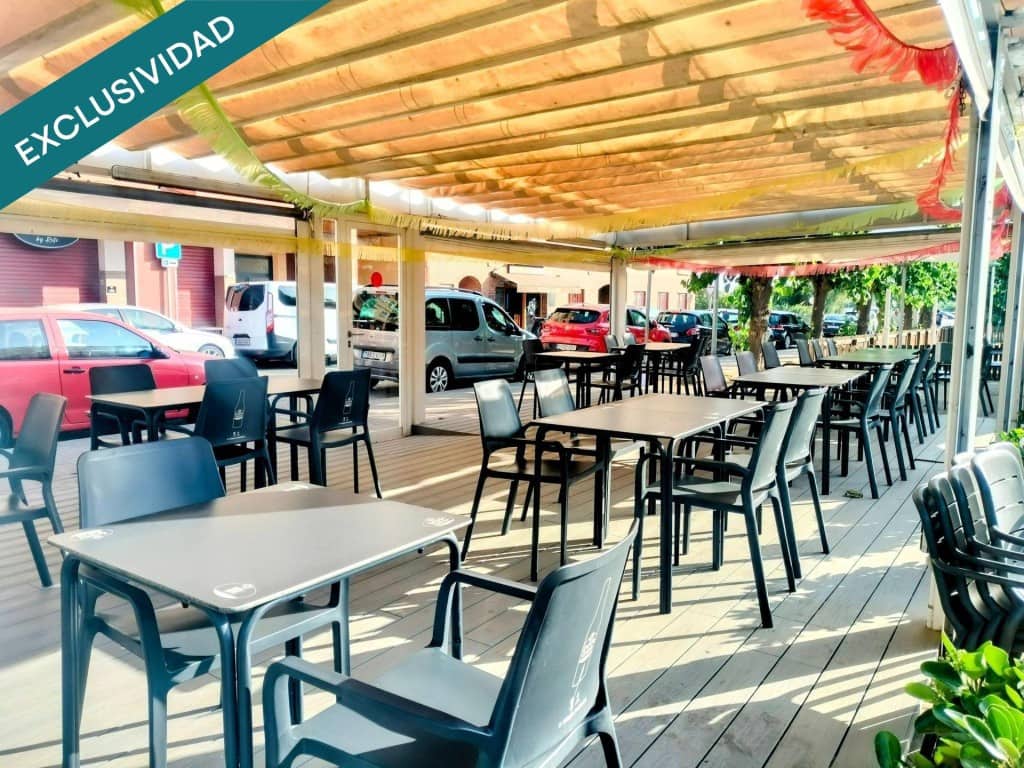 Kommersiell til salgs i Pineda de Mar - € 235 000 (Ref: 9975027)