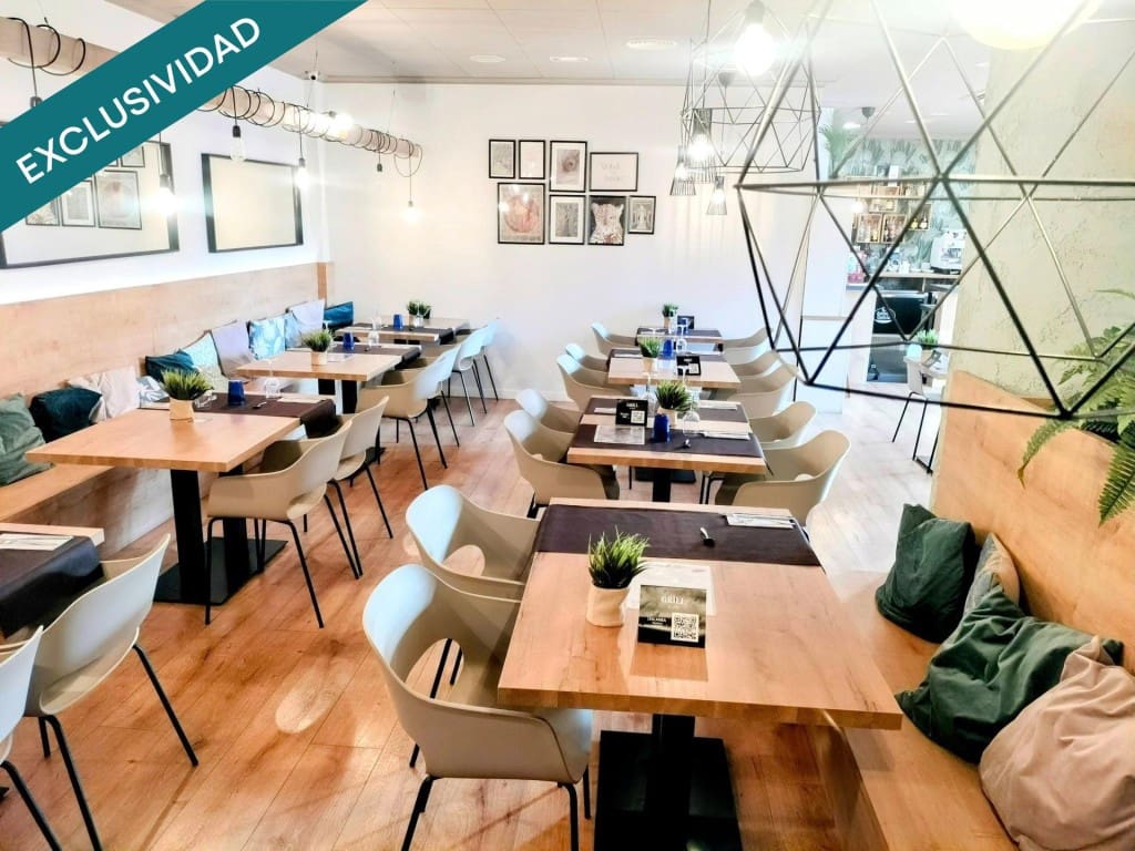 Kommersiell til salgs i Pineda de Mar - € 235 000 (Ref: 9975027)