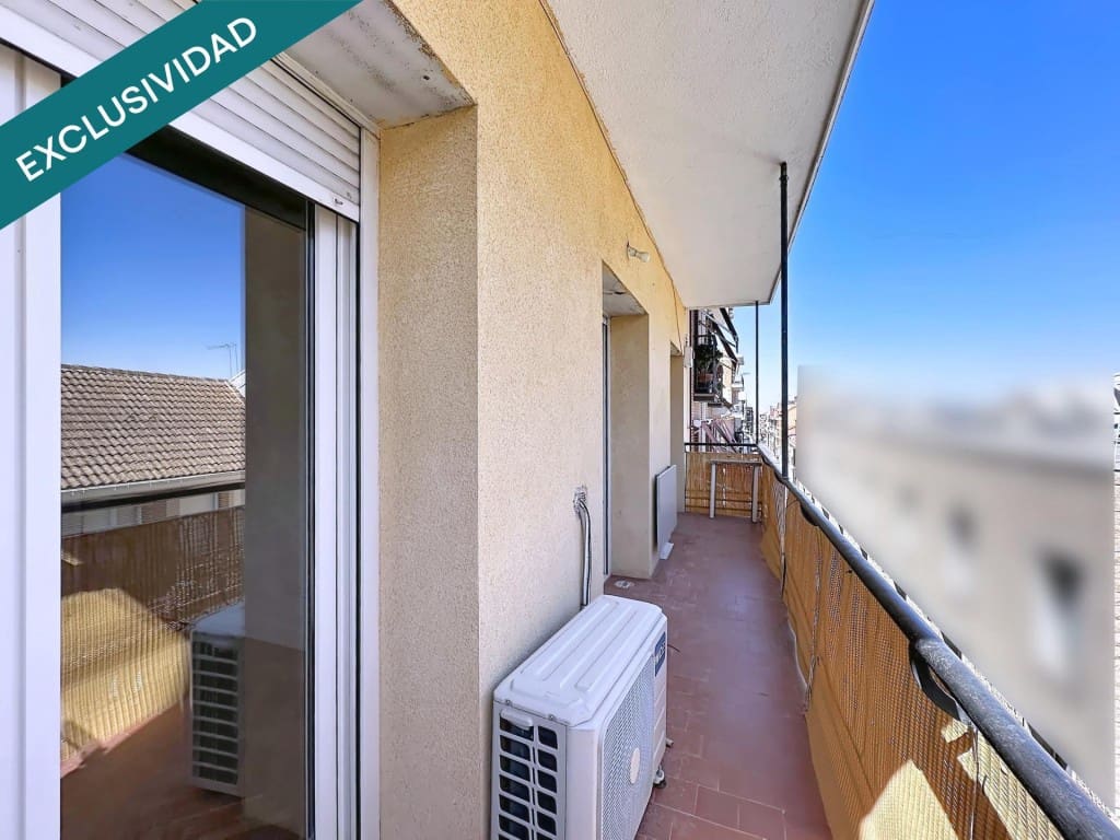 2 bedroom Apartment for sale in San Sebastian de los Reyes - € 330,000 (Ref: 9975029)