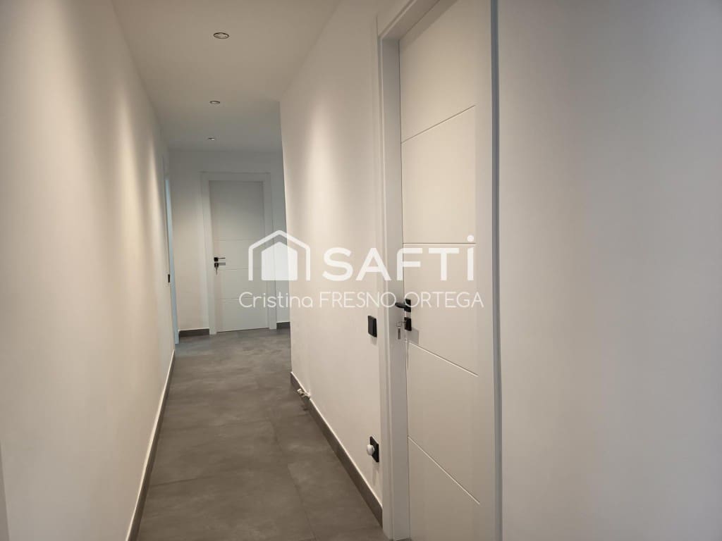 4 soverom Villa til salgs i Els Pallaresos med svømmebasseng garasje - € 548 000 (Ref: 9975030)
