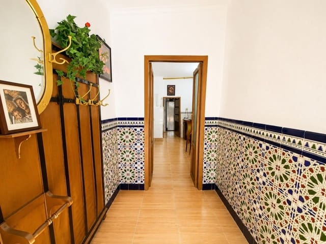 6 soverom Finca/Herregård til salgs i Alcalá la Real - € 70 000 (Ref: 9975031)