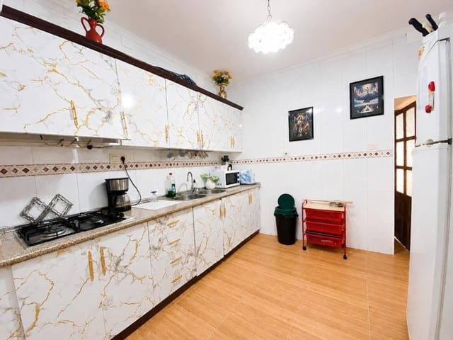6 soverom Finca/Herregård til salgs i Alcalá la Real - € 70 000 (Ref: 9975031)