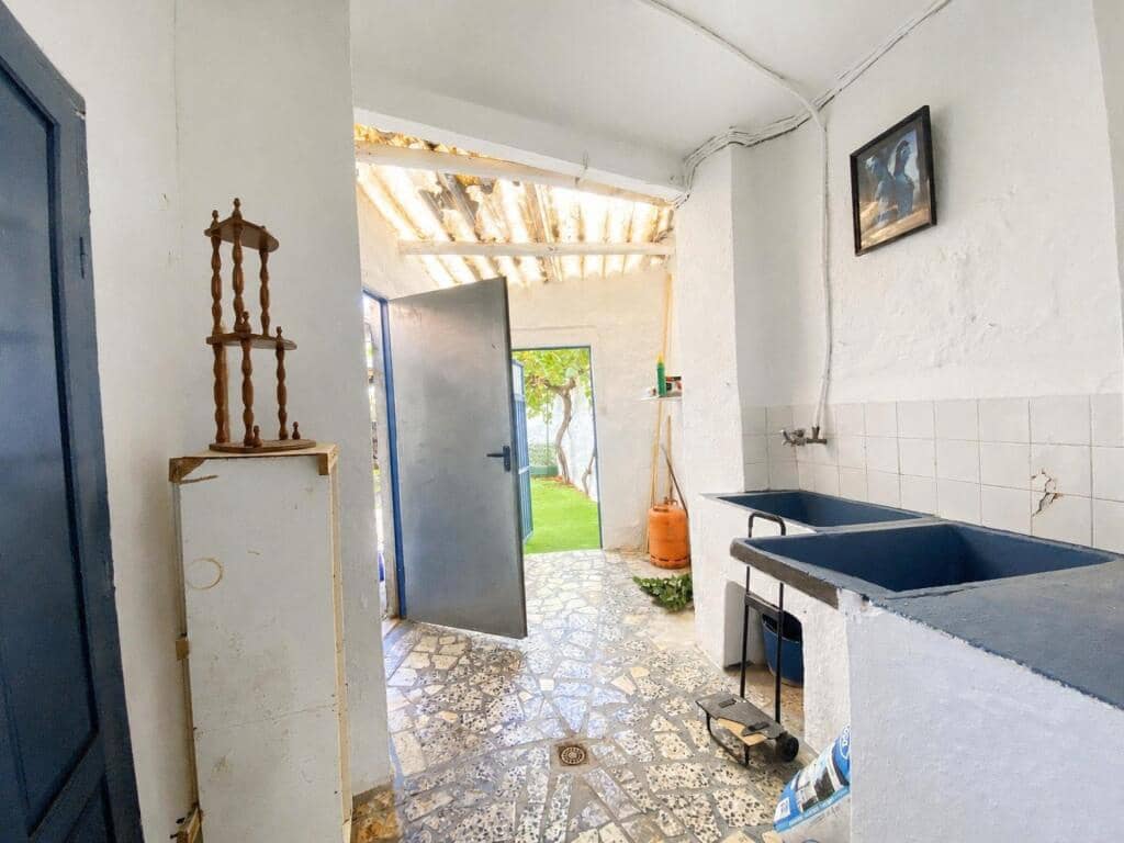6 chambre Finca/Maison de Campagne à vendre à Alcala la Real - 70 000 € (Ref: 9975031)