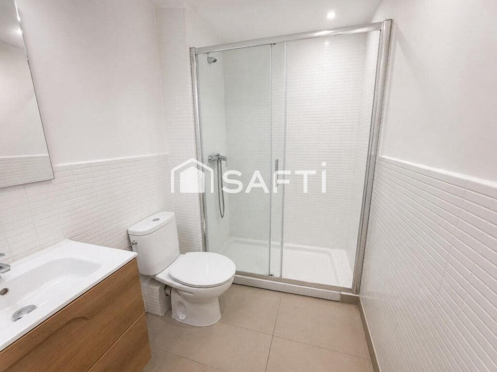 3 bedroom Flat for sale in Manresa - € 210,000 (Ref: 9975036)