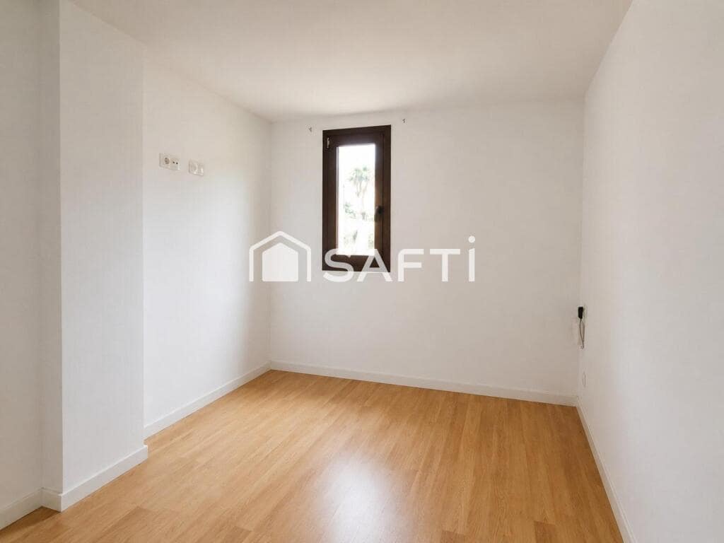 Piso de 3 habitaciones en Manresa en venta - 210.000 € (Ref: 9975036)