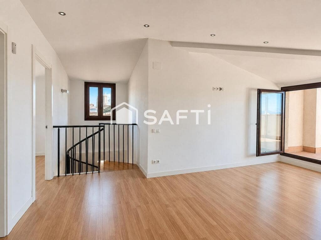 Piso de 3 habitaciones en Manresa en venta - 210.000 € (Ref: 9975036)