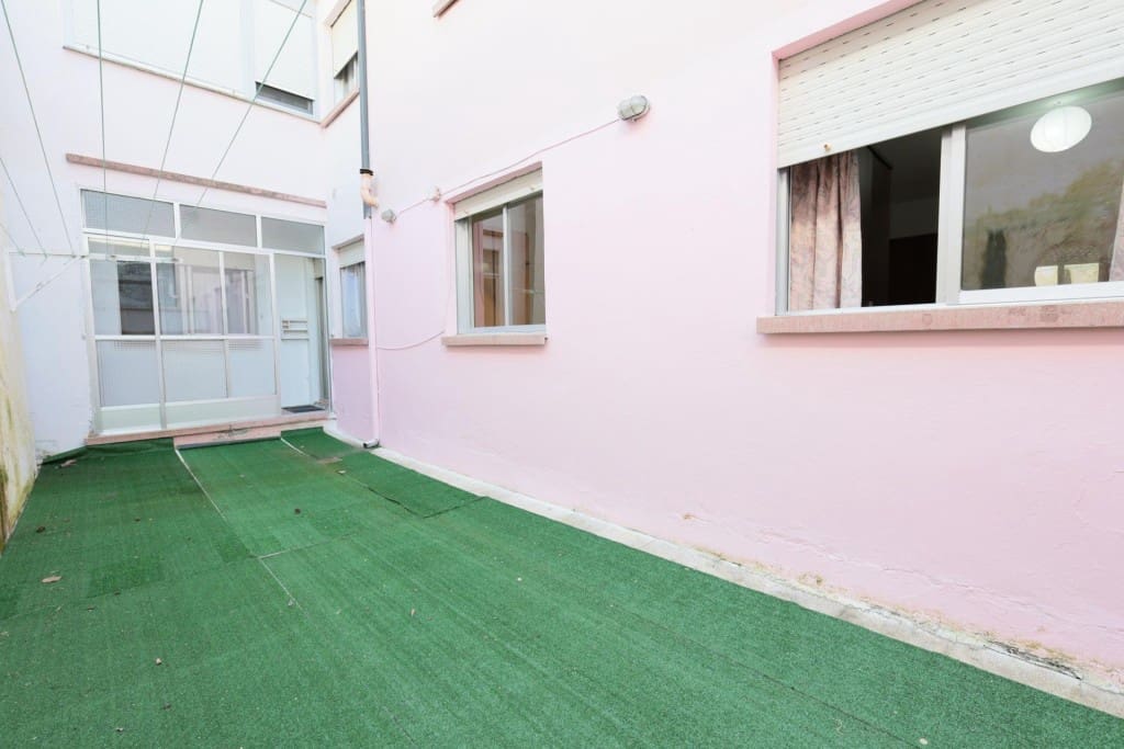 3 soveværelse Lejlighed til salg i Torre del Bierzo - € 45.000 (Ref: 9975037)