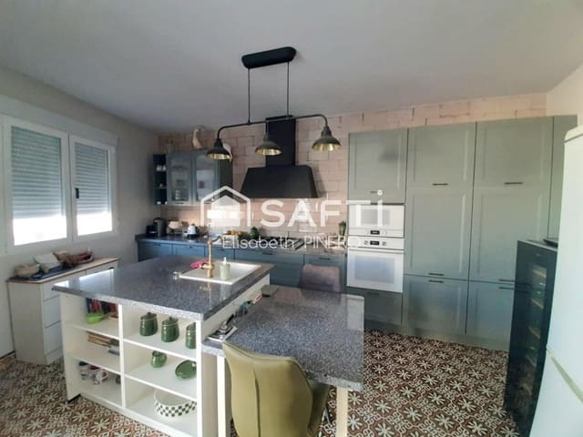 5 soverom Rekkehus til salgs i Zalamea de la Serena med svømmebasseng garasje - € 230 000 (Ref: 9977007)