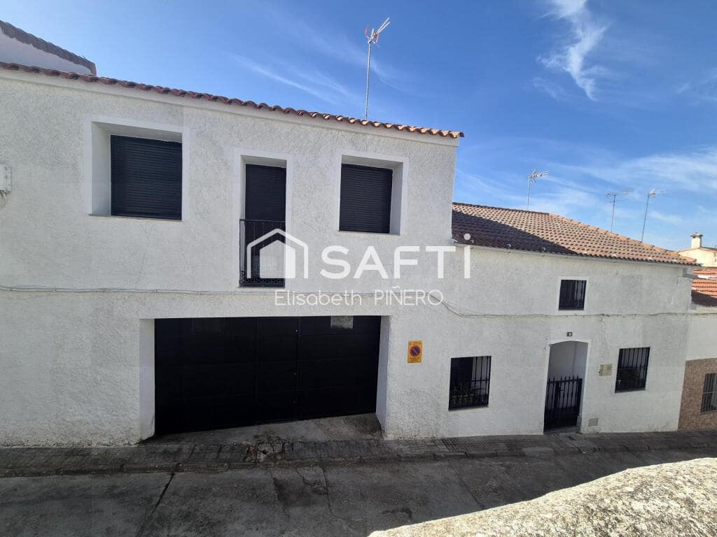Adosado de 5 habitaciones en Zalamea de la Serena en venta con piscina garaje - 230.000 € (Ref: 9977007)