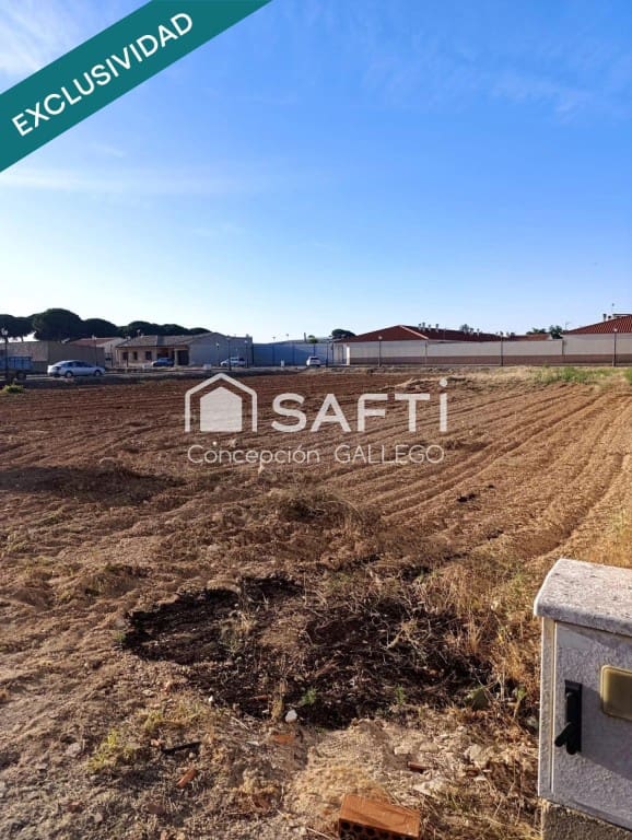 Building Plot for sale in Arenales de San Gregorio - € 19,000 (Ref: 9977009)