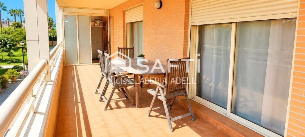 4 soveværelse Lejlighed til salg i Salou med swimmingpool garage - € 348.000 (Ref: 9977015)